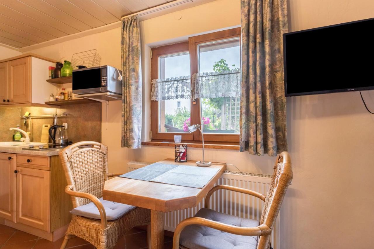 Haus Rosi Und Werner Apartment Emmerting Ngoại thất bức ảnh